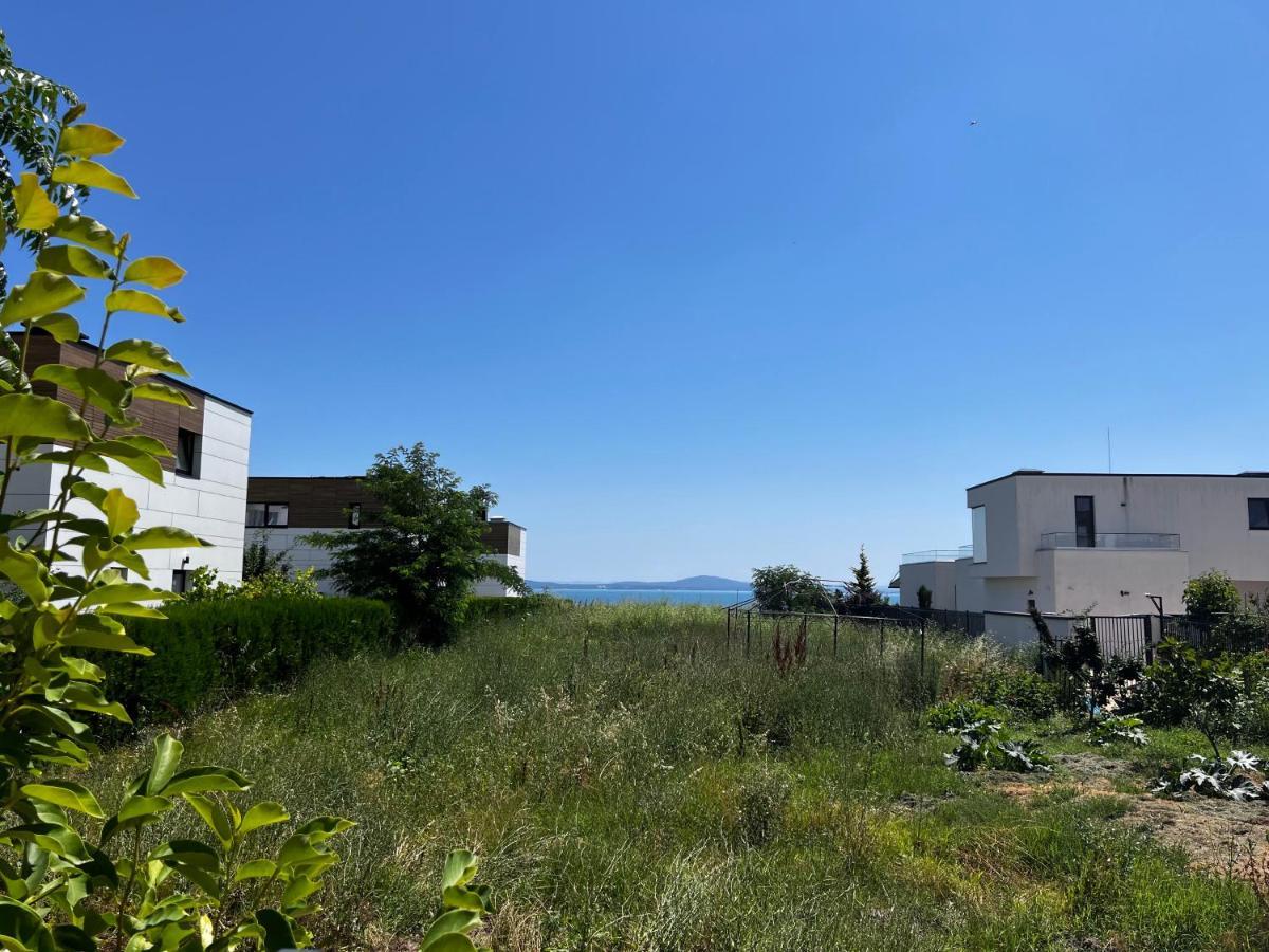 Las Brisas Garden Apartment Burgas Exterior photo