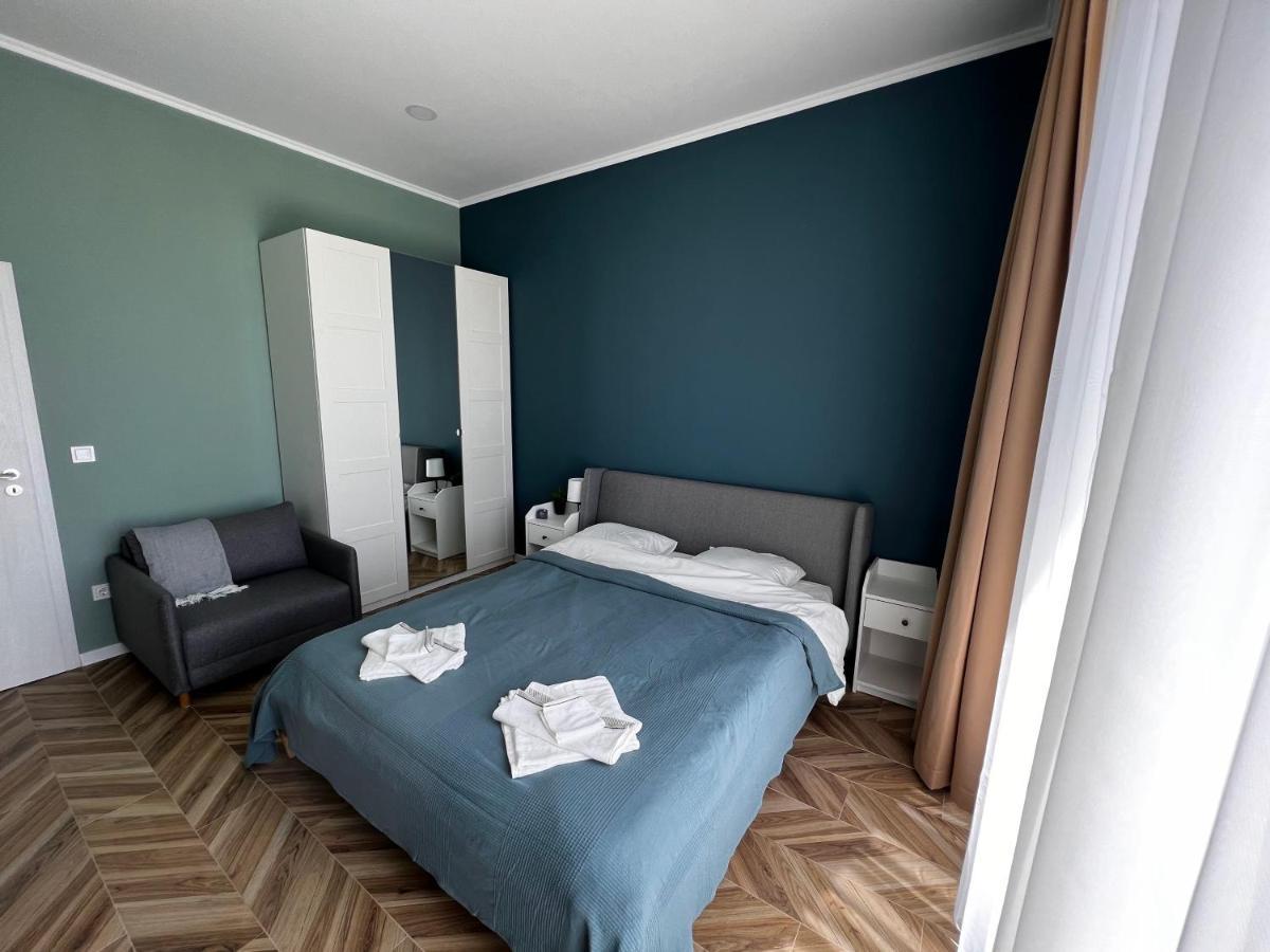 Las Brisas Garden Apartment Burgas Exterior photo
